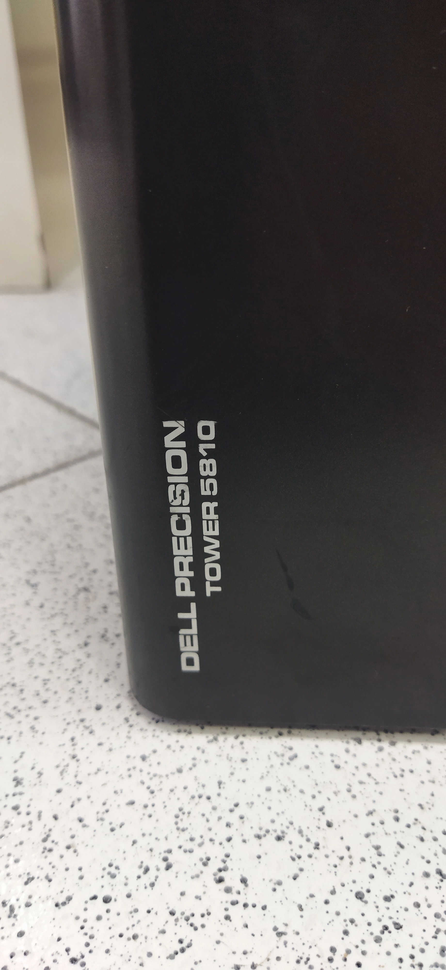 Dell Precision Tower 5810
