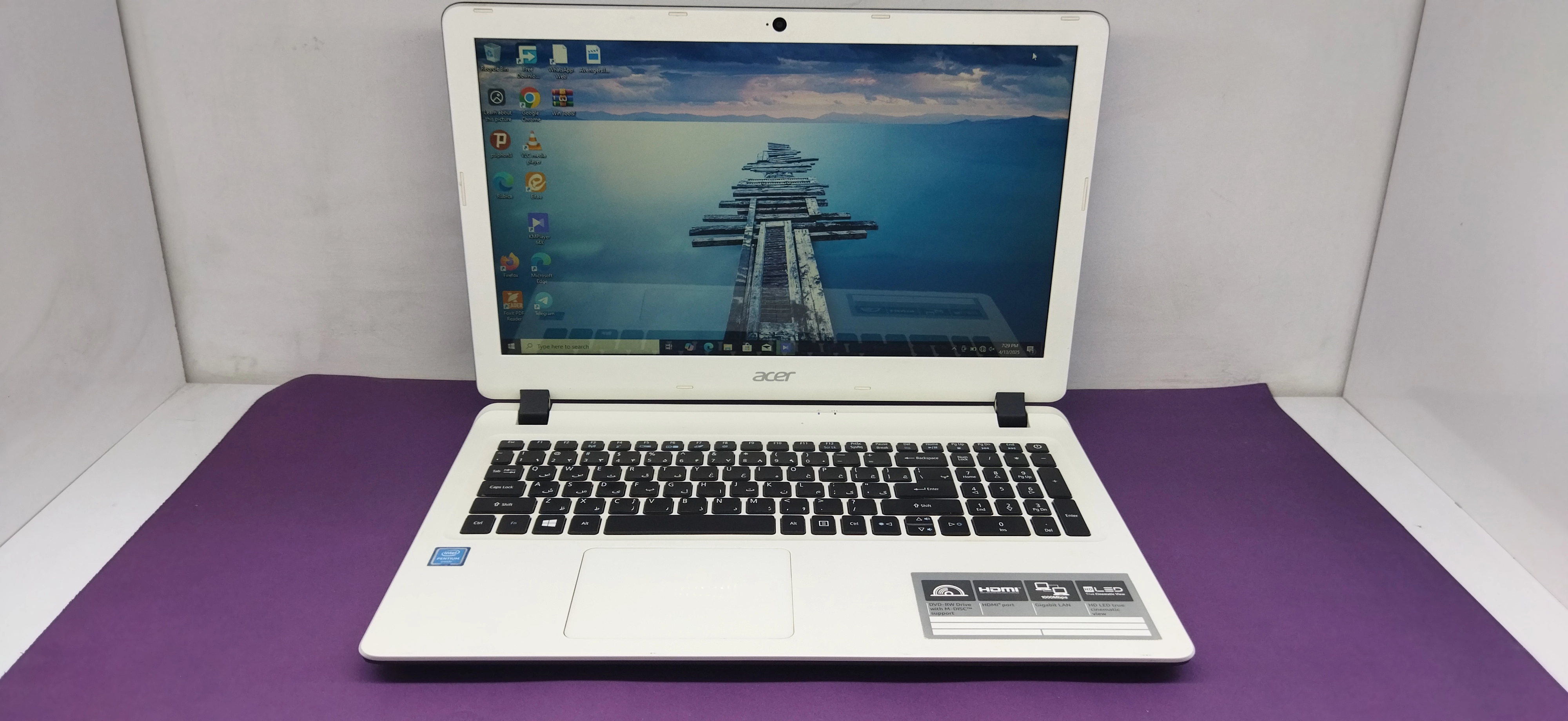 Acer Aspire ES1