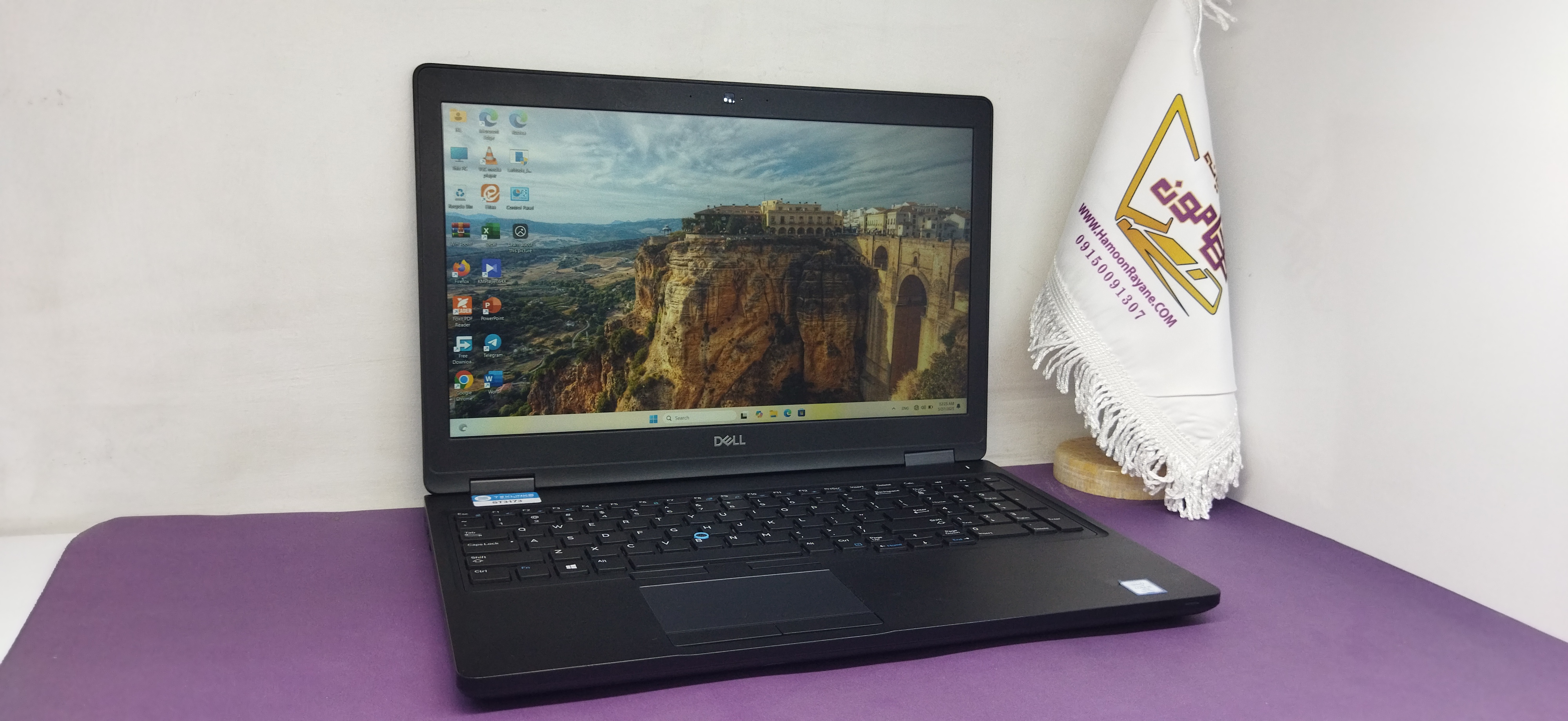 Dell Latitude 5590/i5gen8U/ram8/ssd256/onboard/15.6FHD