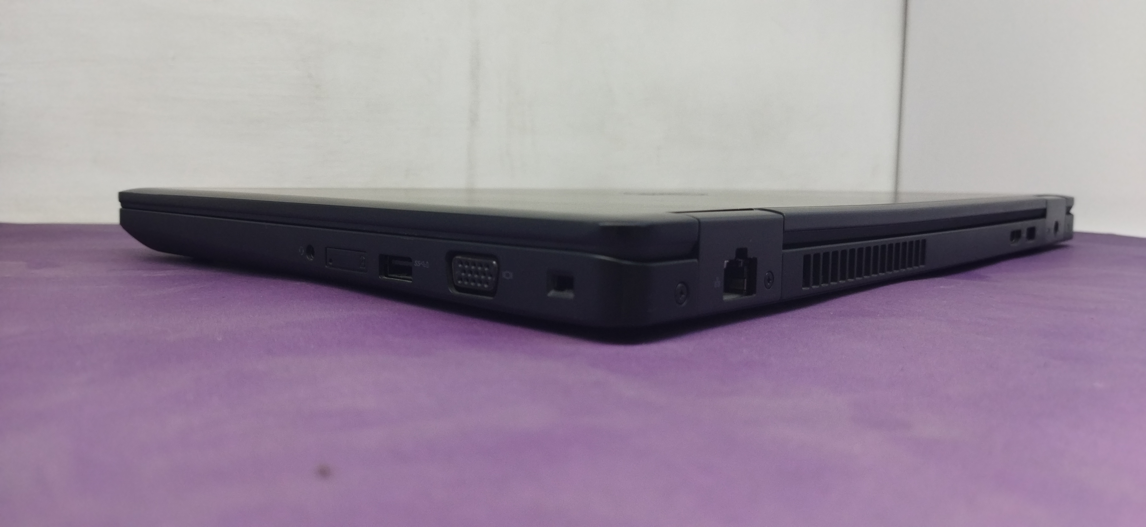 Dell Latitude 5591/i7gen8H/ram32/ssd1TB/MX130(2GB)/15.6FHD