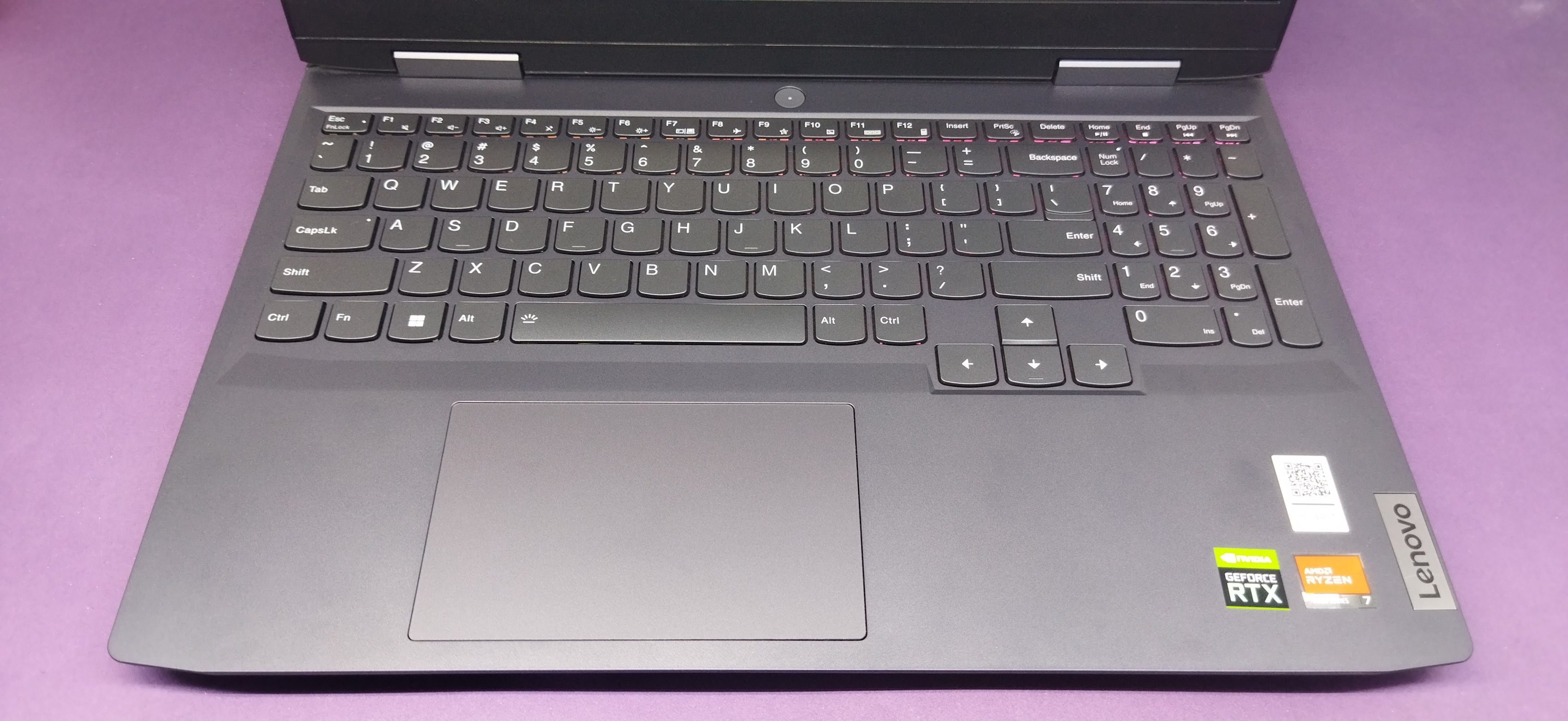 Lenovo LOQ 15APH8/R7-7840 HS/ram16/ssd512/RTX 4050(6GB)/15.6FHD