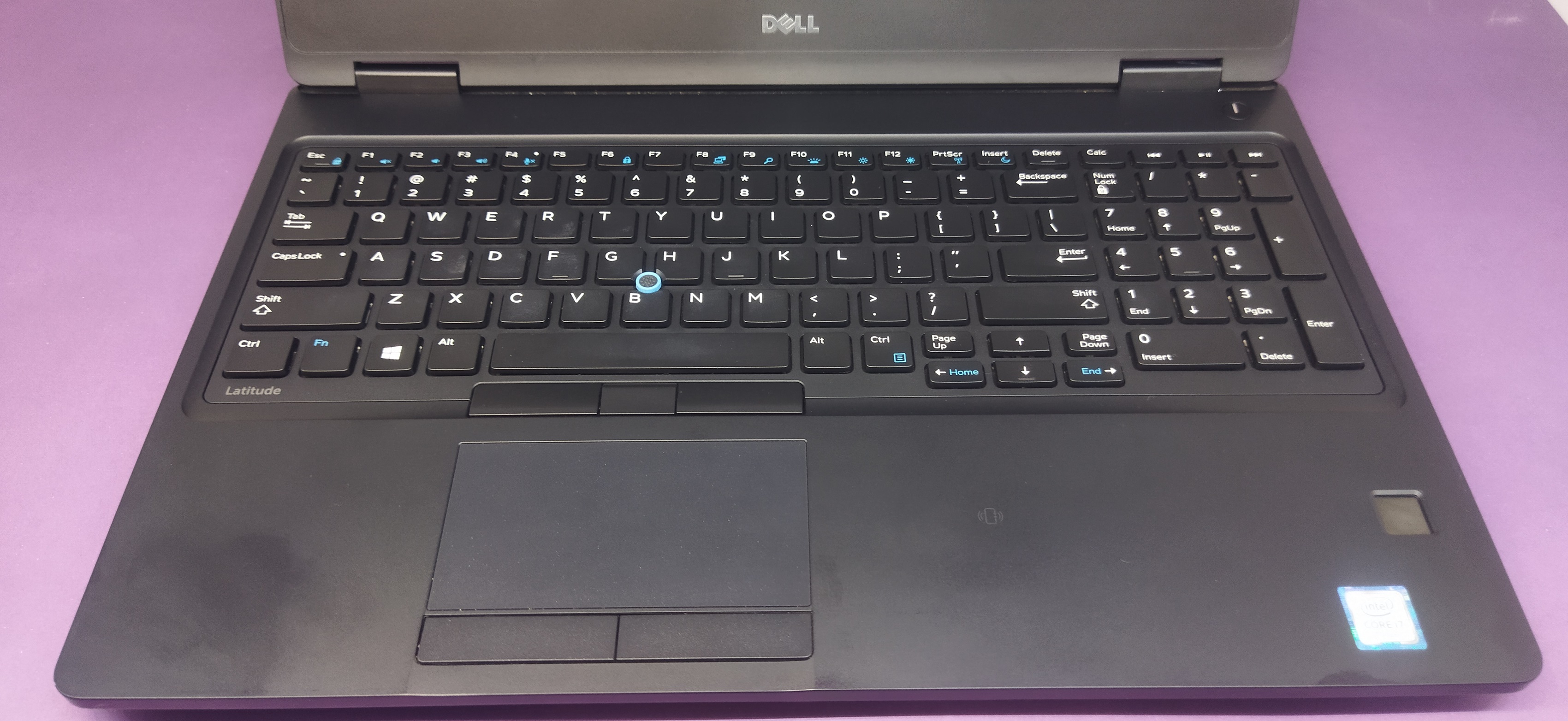 Dell Latitude 5580/i7gen7HQ/ram16/ssd256/MX930(2GB)/15.6FHD