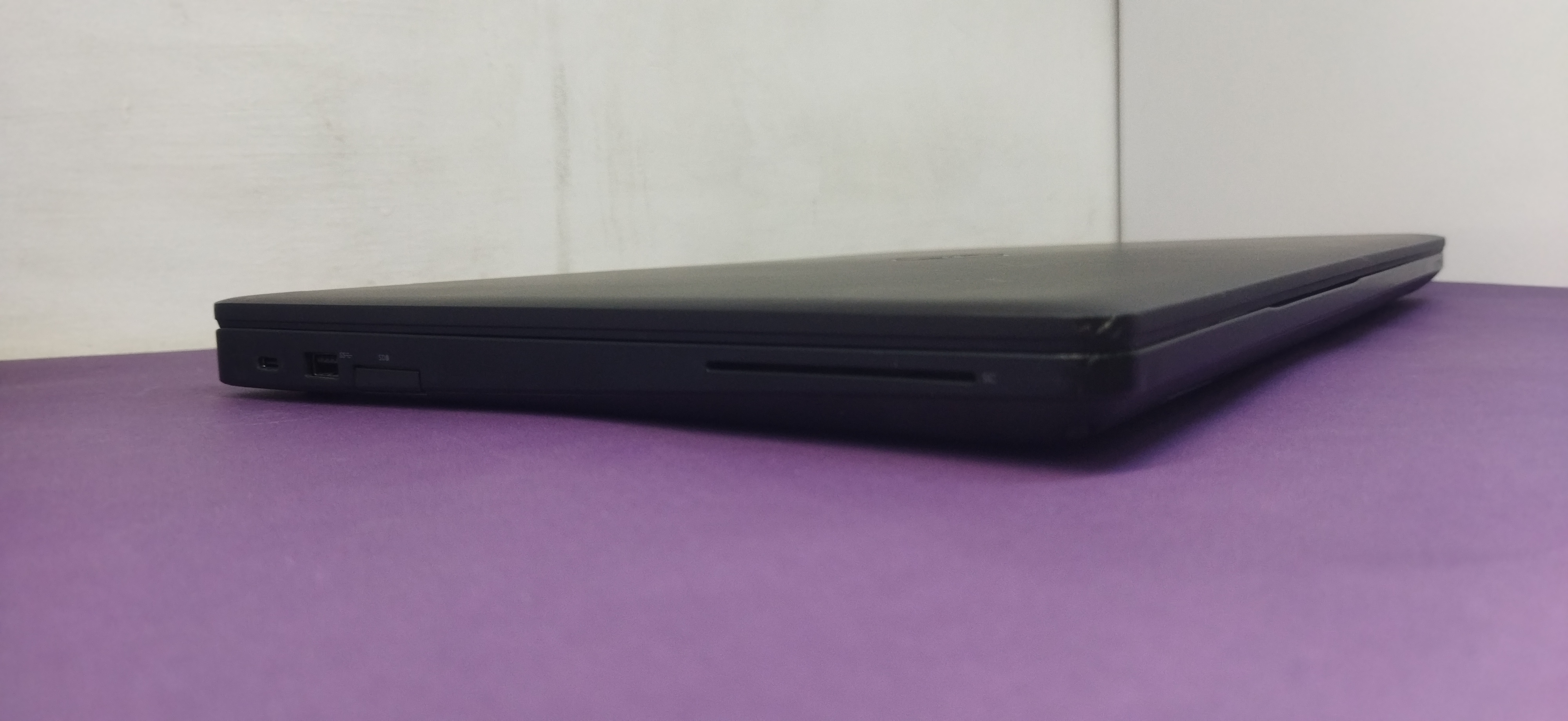 Dell Latitude 5580/i7gen7HQ/ram16/ssd256/MX930(2GB)/15.6FHD