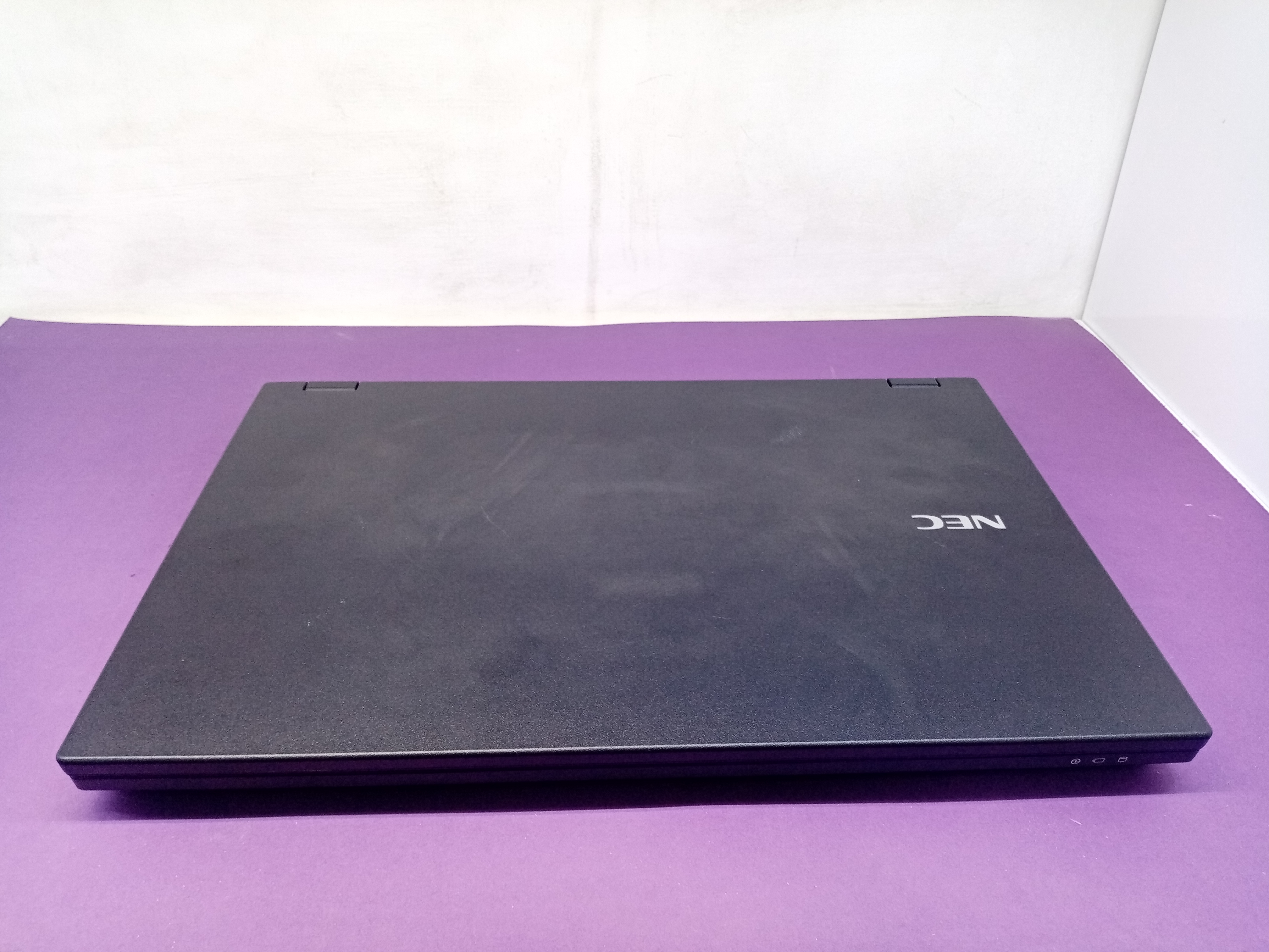 NEC/i3gen6U/Ram8/HDD500+SSD128/15.6HD